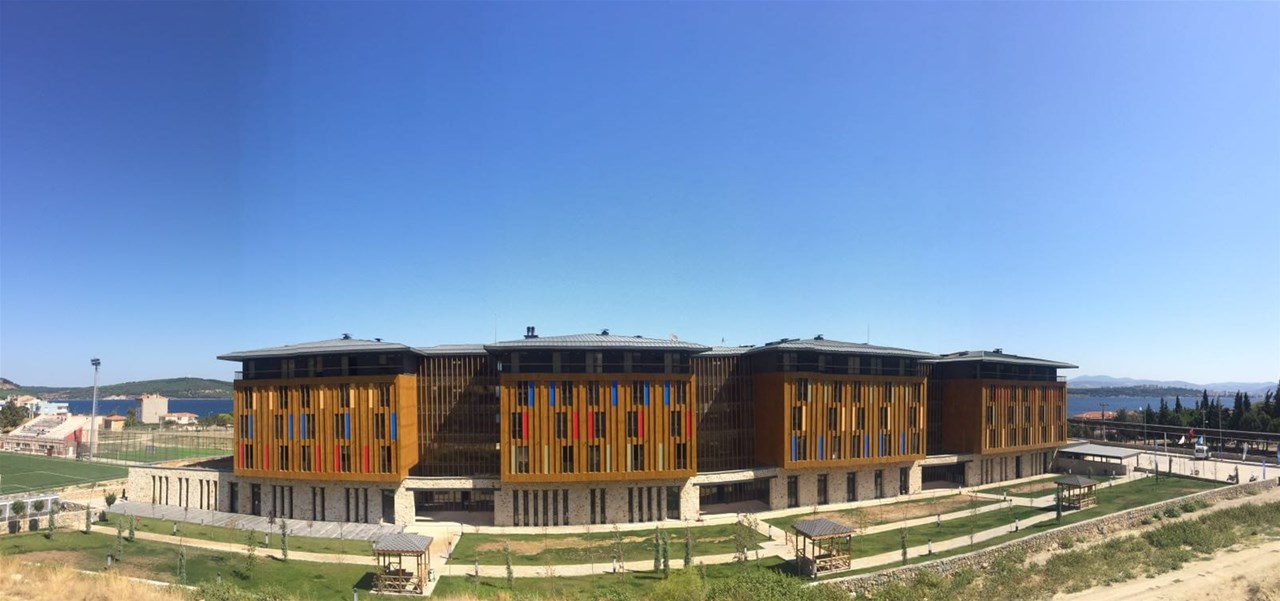 Çanakkale Gençlik ve Spor Merkezi