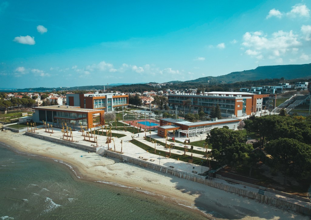 Çanakkale Gençlik ve Spor Merkezi