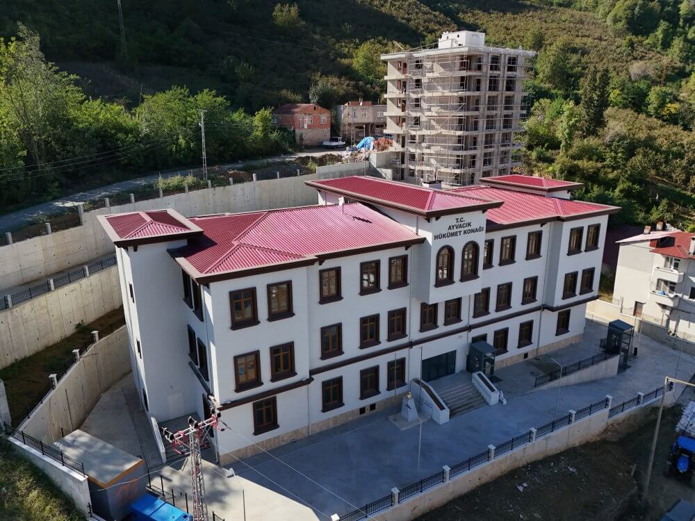 Ayvacık Hükümet Konağı